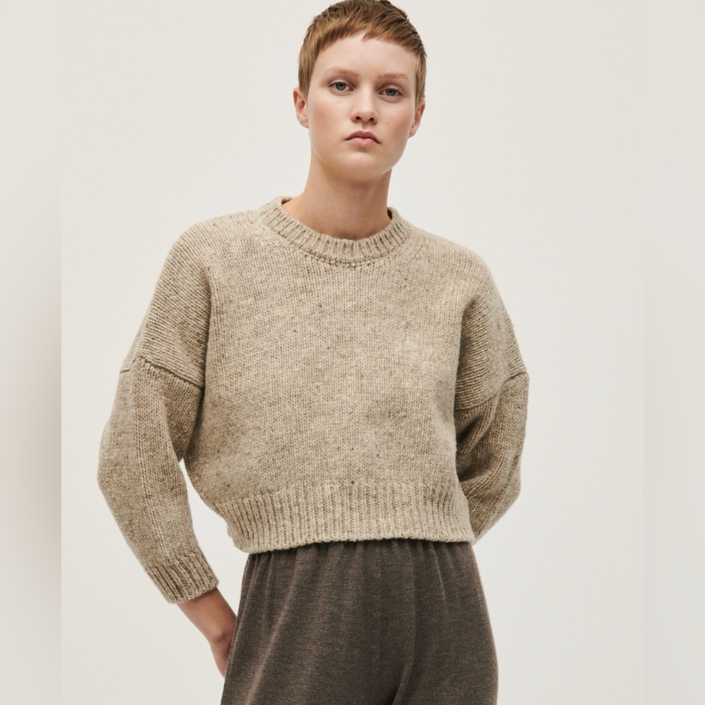 Babaa Women's Crew Neck Sweater in Beige